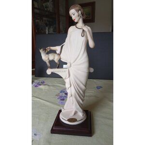 Giuseppe Armani Figurine Danielle Art0436F Statue Capodimonte Sculpture Florence